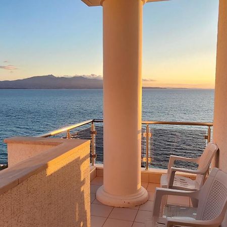 White Residence Luxury Apartments Sarandë Eksteriør bilde
