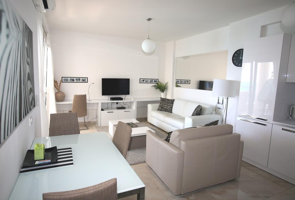 White Residence Luxury Apartments Sarandë Eksteriør bilde