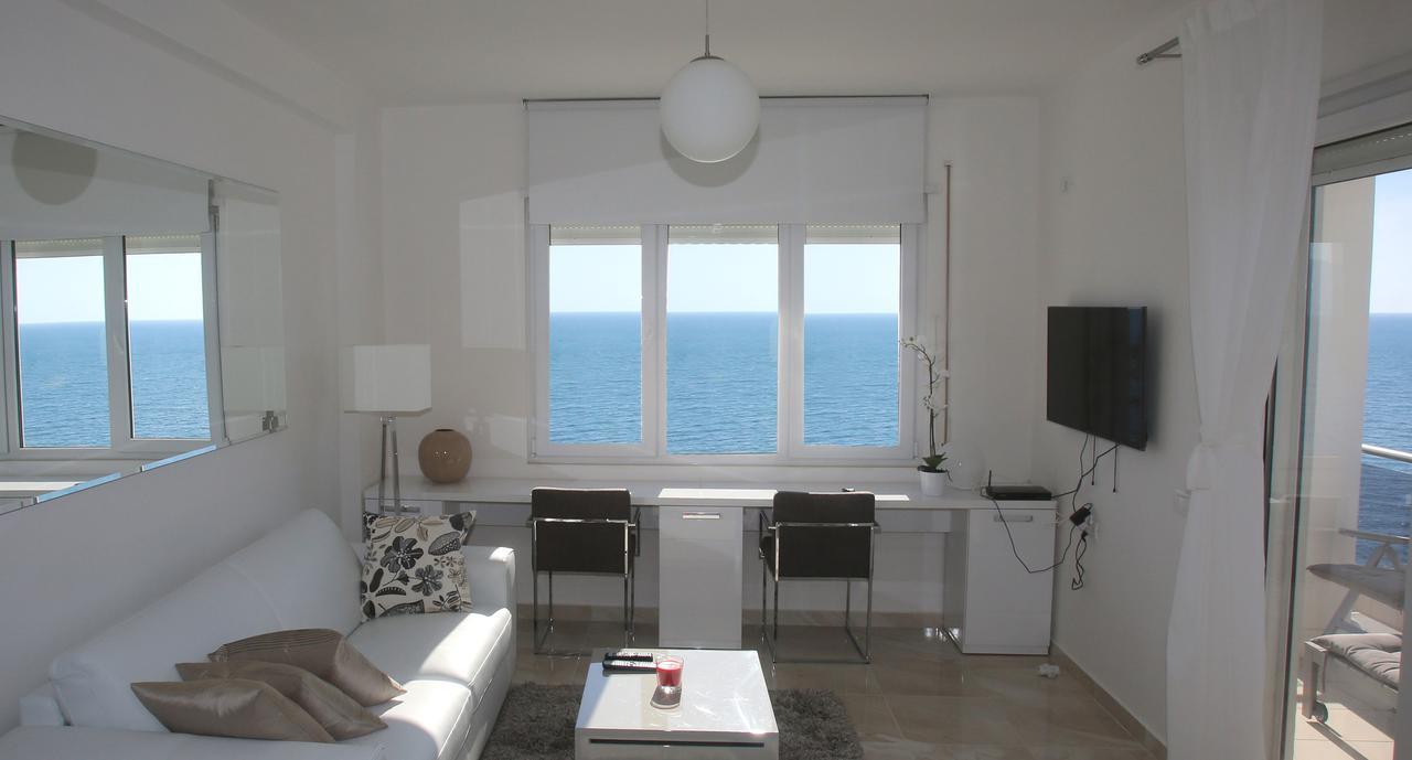 White Residence Luxury Apartments Sarandë Eksteriør bilde