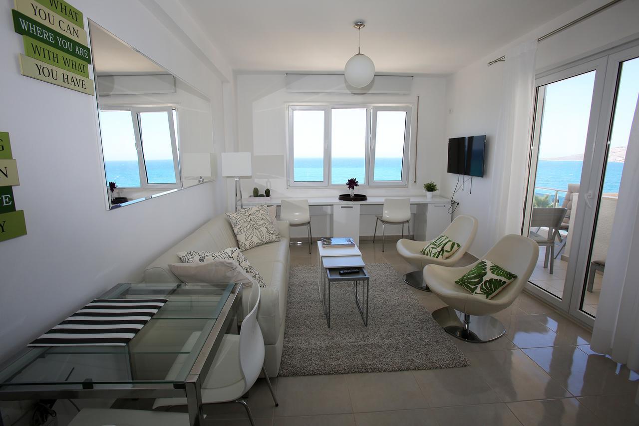 White Residence Luxury Apartments Sarandë Eksteriør bilde